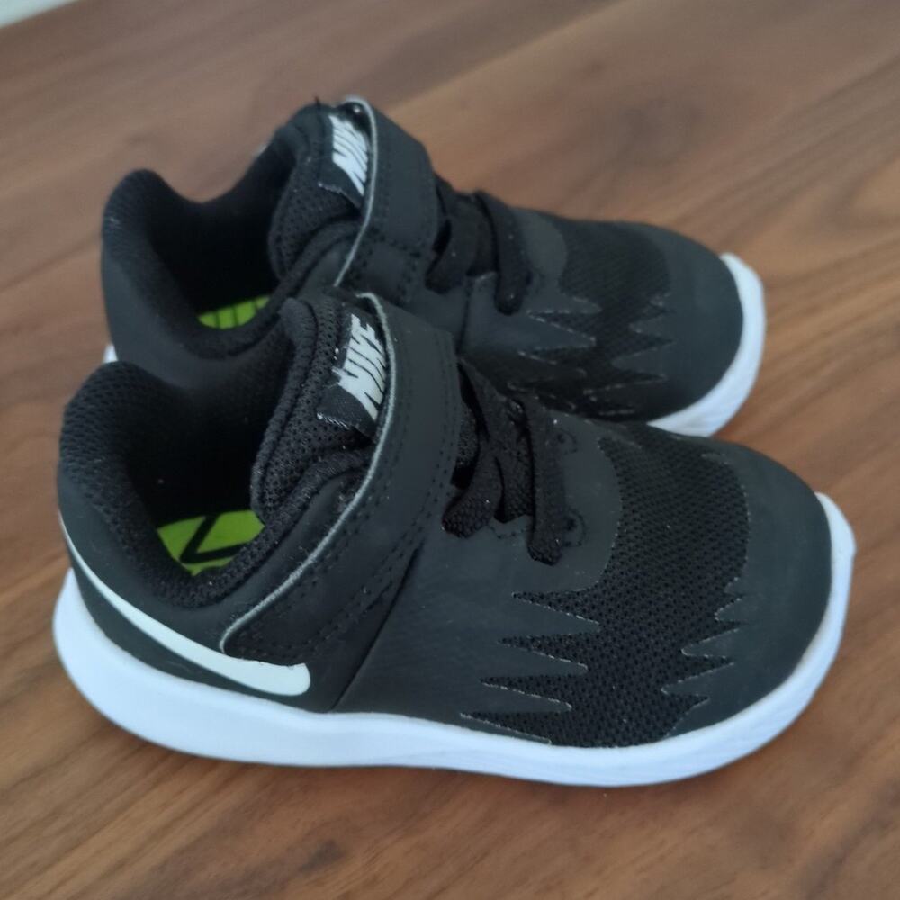 Nike Star Runner 2 'Black toddler C5